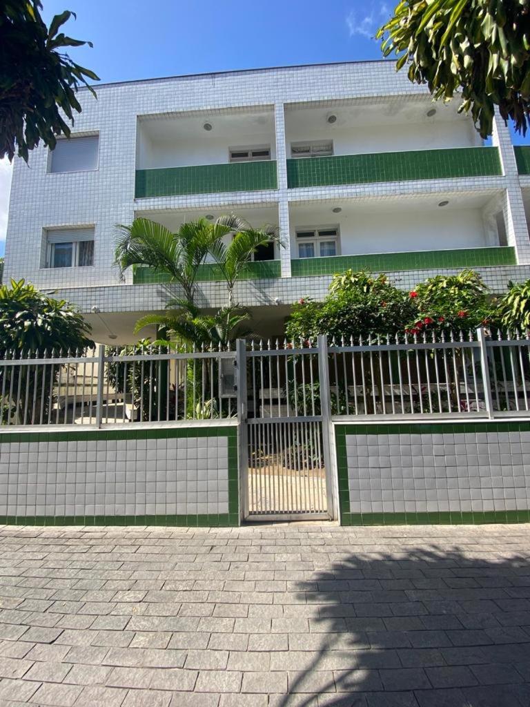 Confortavel Na Praia De Pitangueiras Guaruja Exterior photo
